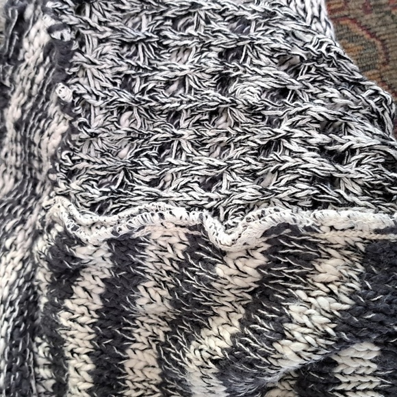 O'Neill Women's Boston Knit Sweater Crew Neck Pullover Size Medium - Picture 10 of 15